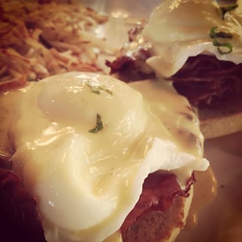 Eggstasy - Crispy pancetta Benedict - Breakfast & Brunch Near Me - Scottsdale, Arizona Eggstasy - Crispy pancetta Benedict - Breakfast & Brunch Near Me - Scottsdale, Arizona