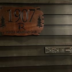 Roscoe Mountain Club - Sign