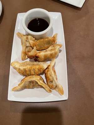 Lisu's Thai Taste | Roseville by null