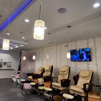 OMG Nails & Spa - Nail Salons Near Me - Jacksonville, Florida