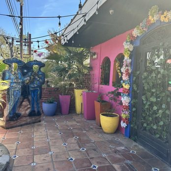El Pueblito Patio - Entrance - Mexican Near Me - Houston, Texas El Pueblito Patio - Entrance - Mexican Near Me - Houston, Texas