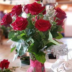 Lavender Florals - A dozen beautiful roses