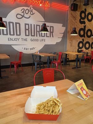 Zo's Good Burger Detroit by null