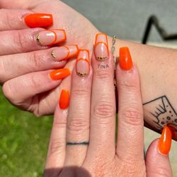 Mimi Nails & More - Acrylics by Tina