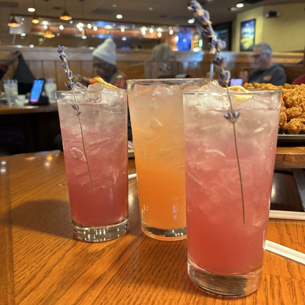 Outback Steakhouse - Steakhouses Near Me - Overland Park, Kansas Outback Steakhouse - Steakhouses Near Me - Overland Park, Kansas