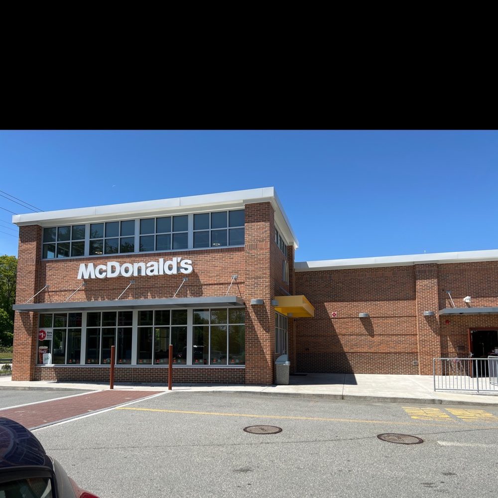 MCDONALD’S Updated September 2024 28 Reviews 100 Macy St