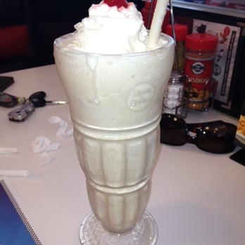 Steak ’n Shake - Vanilla, Malt Shake - Burgers Near Me - St. Augustine, Florida Steak ’n Shake - Vanilla, Malt Shake - Burgers Near Me - St. Augustine, Florida