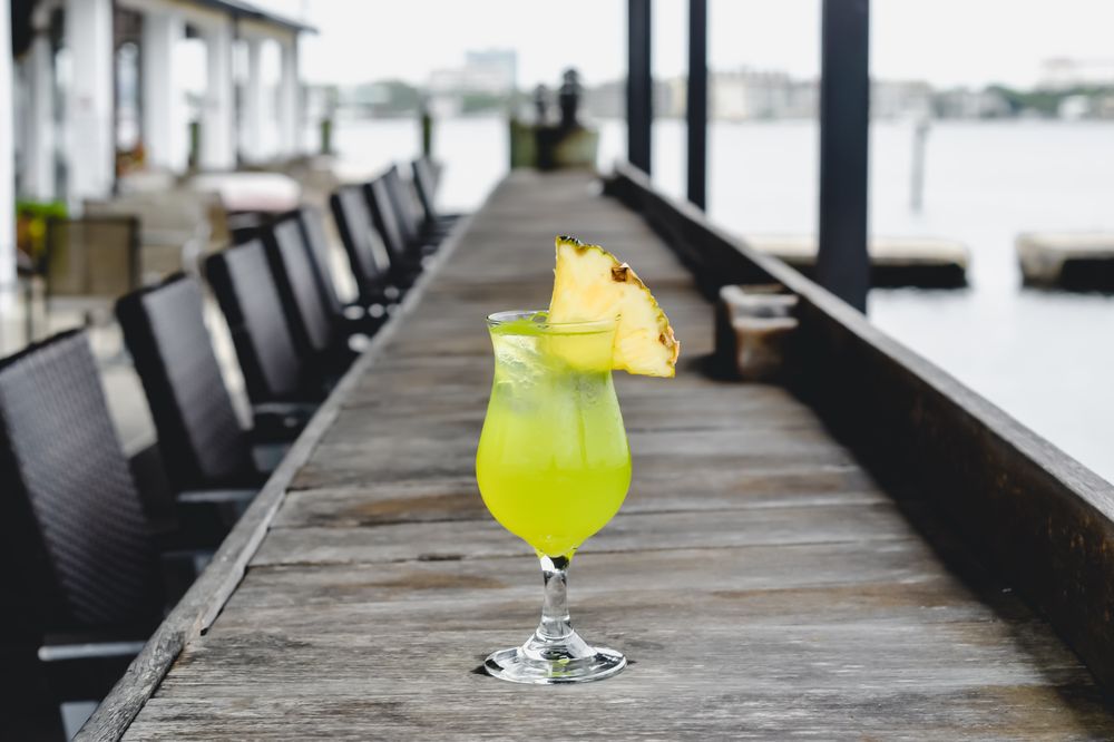 Riverhouse Waterfront Restaurant