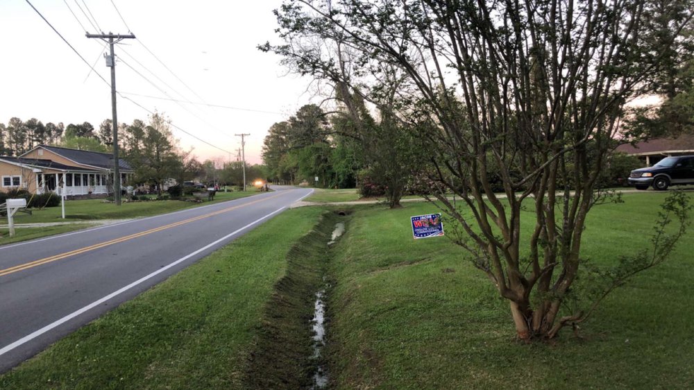 AVID LANDSCAPING Maple Hill, North Carolina Landscaping Phone