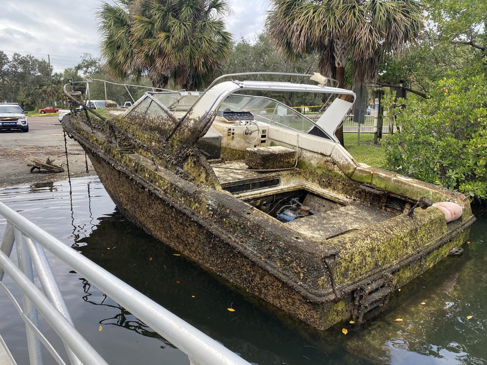 HAYDEN HULL CLEANING St. Petersburg, Florida Boat Repair Phone