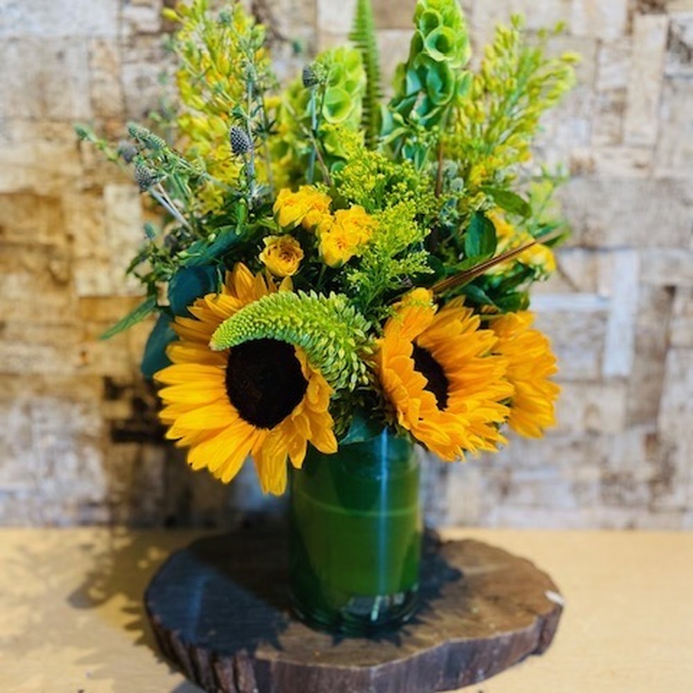 French Florist - Florists Near Me - El Segundo, California French Florist - Florists Near Me - El Segundo, California