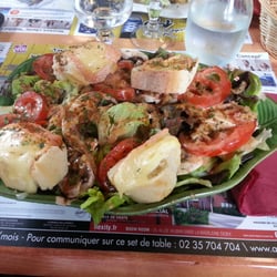L'Embuscade - salade sur mesure géante