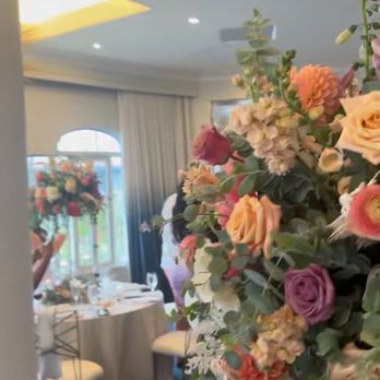 Camellia Wedding Flowers - Florists Near Me - San Diego, California