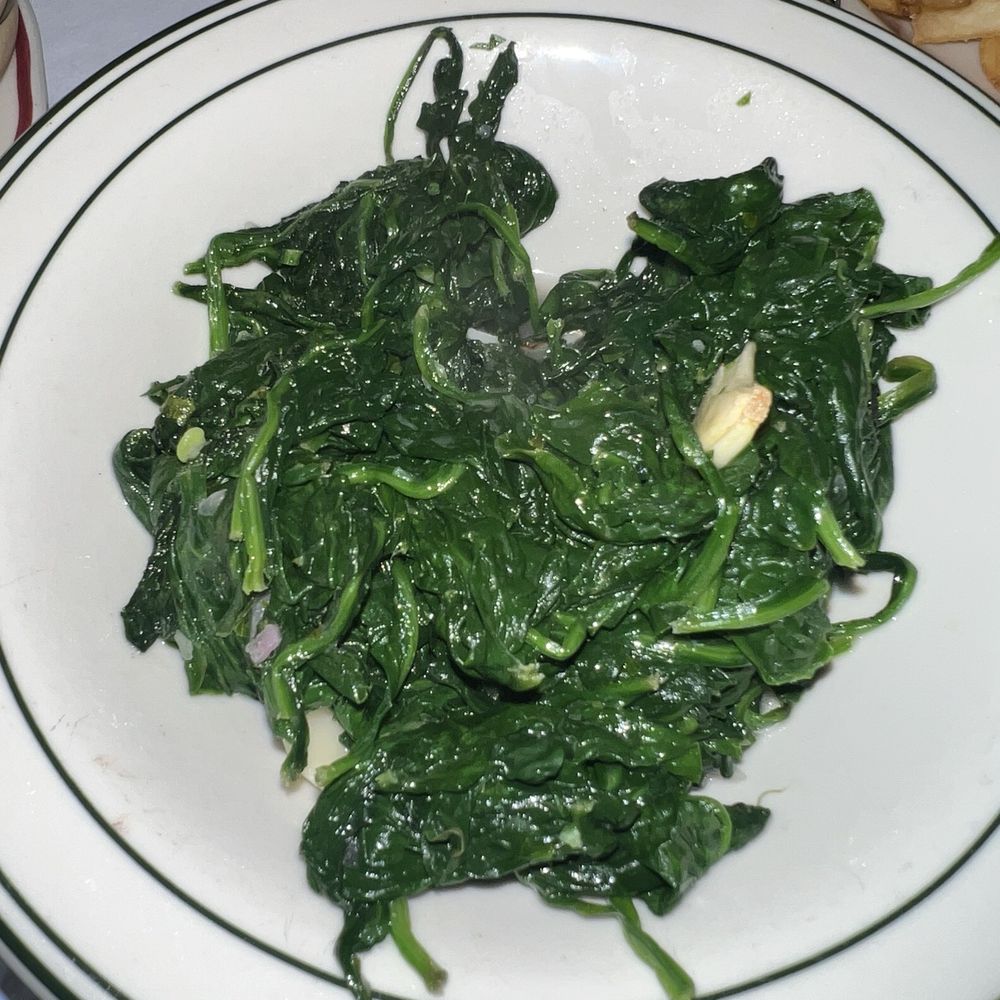 Le Diplomate - Garlic spinach - Brasseries Near Me - Washington, DC, District of Columbia