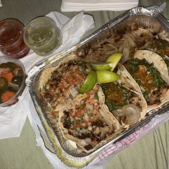 Bronze's Taqueria 2 - Muah!! Perfecto! - Mexican Near Me - Castro Valley, California Bronze's Taqueria 2 - Muah!! Perfecto! - Mexican Near Me - Castro Valley, California