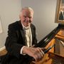 Photo of Alan Pierce Piano Service