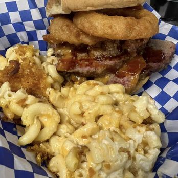 Blue Haze BBQ - smoked meatloaf sandwich with homemade mac-n-cheese - Barbeque Near Me - Barto, Pennsylvania Blue Haze BBQ - smoked meatloaf sandwich with homemade mac-n-cheese - Barbeque Near Me - Barto, Pennsylvania