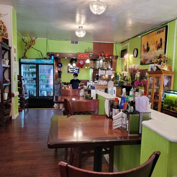 Saigon Village Restaurant - the inside of the restaurant - Vietnamese Near Me - San Rafael, California Saigon Village Restaurant - the inside of the restaurant - Vietnamese Near Me - San Rafael, California
