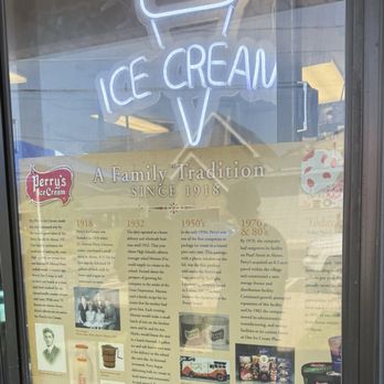 Hot's Point - Ice cream - New American Near Me - Sodus point, New York
