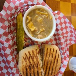 Red Door Cafè - Chicken, bacon, ranch panini with chicken and white bean soup. Very good!
