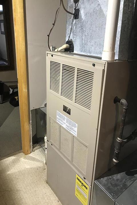 Slide of Aviña's Heating and Cooling