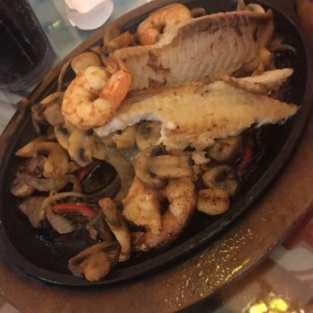 Fiesta Mexicana - Fajitas mixta seafood Has fish, shrimp, scallops, onion, peppers, and mushroom. Yummy! - Mexican Near Me - Moab, Utah