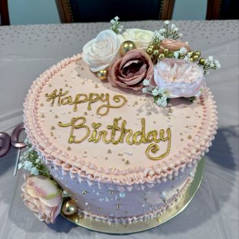Sweet D'oh Bakery - My mom's 90th birthday cake from Sweet D'oh Bakery! - Cupcakes Near Me Sweet D'oh Bakery - My mom's 90th birthday cake from Sweet D'oh Bakery! - Cupcakes Near Me