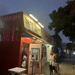 The Pad Thai Stand - Pacific Beach - View from outside