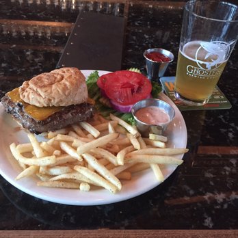 Ghostfish Brewing - Burger w/ fries - Breweries Near Me - Seattle, Washington Ghostfish Brewing - Burger w/ fries - Breweries Near Me - Seattle, Washington