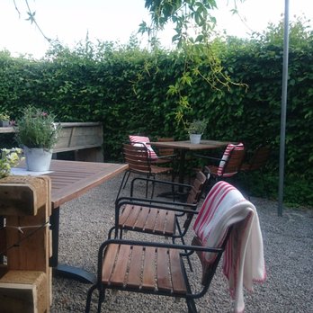Golf Konzept - Bier Garten - Golf Near Me - Frechen, NW