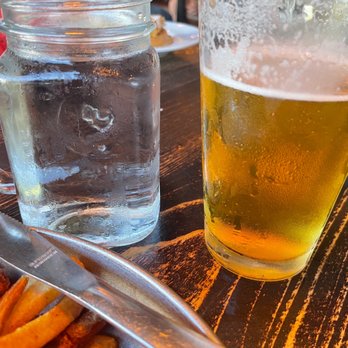 Broderick - Burgers Near Me - Walnut Creek, California