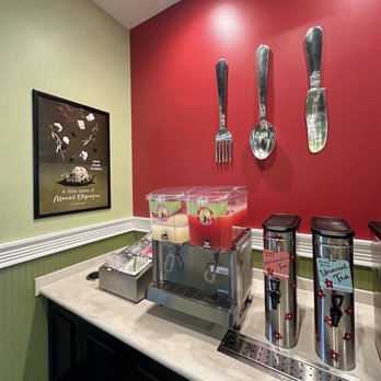 Chicken Salad Chick - Sandwiches Near Me - Littleton, Colorado Chicken Salad Chick - Sandwiches Near Me - Littleton, Colorado