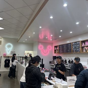 Sorry Not Sorry Creamery - Inside - Ice Cream & Frozen Yogurt Near Me - Cerritos, California
