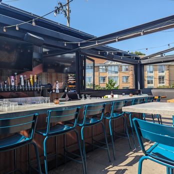 LOCAL Public Eatery Leaside - Breakfast & Brunch Near Me - East York, Ontario LOCAL Public Eatery Leaside - Breakfast & Brunch Near Me - East York, Ontario