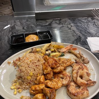 Sukai - Chicken and shrimp Tempanyaki Plate - Teppanyaki Near Me - Friant, California Sukai - Chicken and shrimp Tempanyaki Plate - Teppanyaki Near Me - Friant, California
