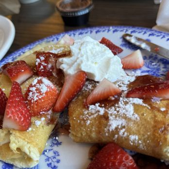 Cracker Barrel Old Country Store - Strawberry cheesecake pancakes - Breakfast & Brunch Near Me - Davenport, Florida Cracker Barrel Old Country Store - Strawberry cheesecake pancakes - Breakfast & Brunch Near Me - Davenport, Florida
