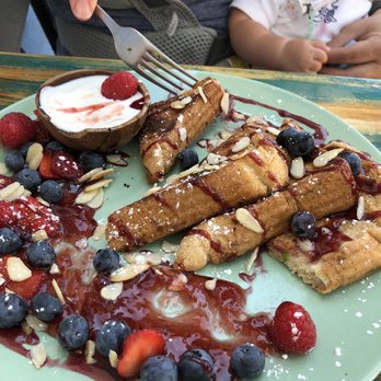 Goji Lounge Café - French toast - Cafes Near Me - Lagos, 08
