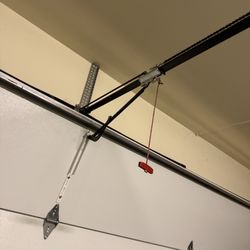 All Points Garage Doors - Repaired