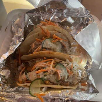 Taco Tonto's - Banh mi Taco Basket - Mexican Near Me - Kent, Ohio