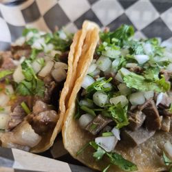 Taqueria Monarca - Cabeza & lengua taco