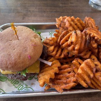 Branch Out - Impossible Bacon Burger - Gluten-Free Near Me - Paducah, Kentucky Branch Out - Impossible Bacon Burger - Gluten-Free Near Me - Paducah, Kentucky