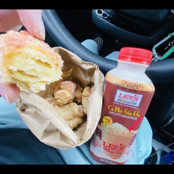 Lee's Sandwiches - Lees house coffee from concentrate...and sugar knots hittin the spot! - Vietnamese Near Me - Long Beach, California Lee's Sandwiches - Lees house coffee from concentrate...and sugar knots hittin the spot! - Vietnamese Near Me - Long Beach, California