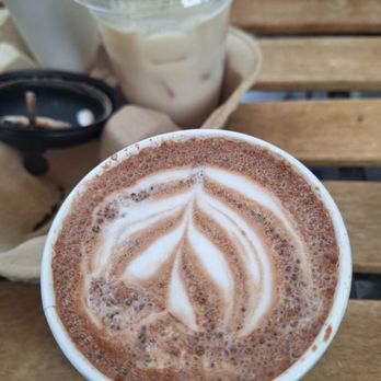The Flour Box - Hot coco and jasmine milk tea - Bakeries Near Me - Seattle, Washington The Flour Box - Hot coco and jasmine milk tea - Bakeries Near Me - Seattle, Washington