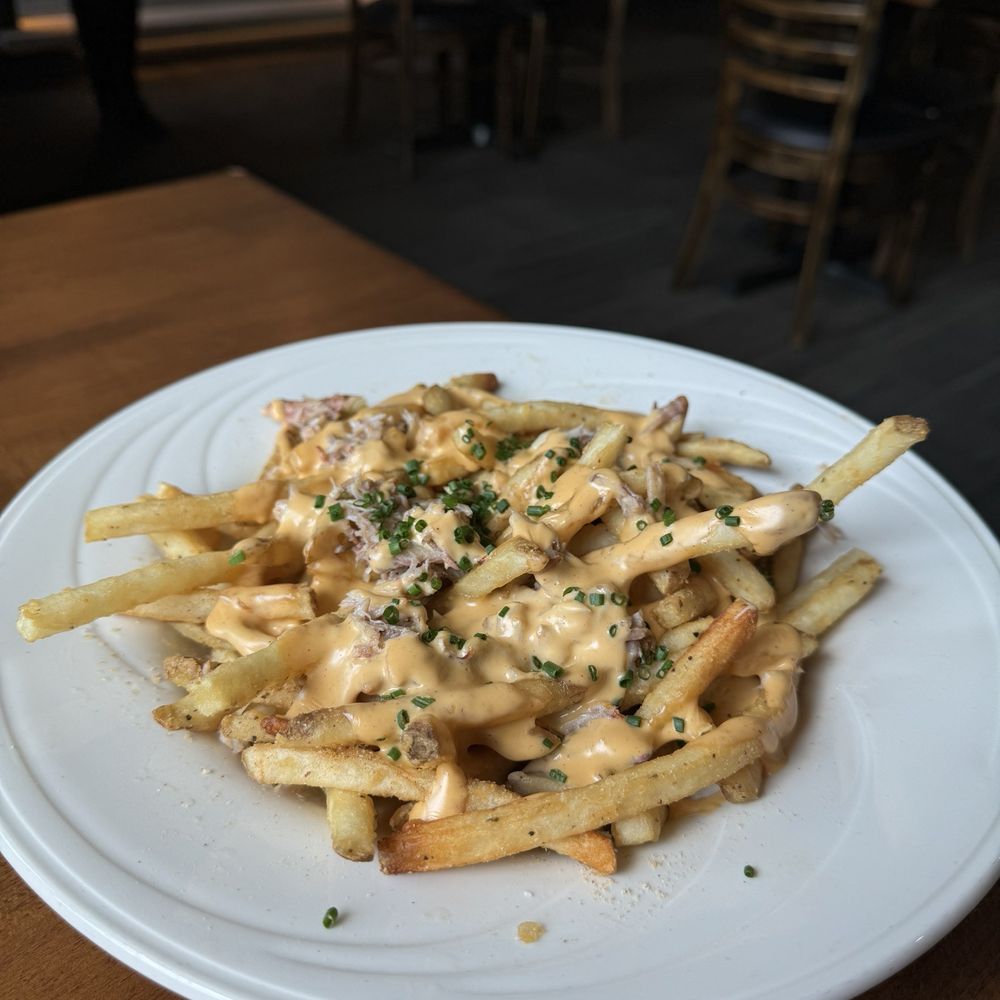 Char Grillhouse - Loaded Bay Fries - New American Near Me - Wausau, Wisconsin