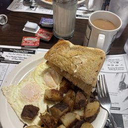 The Chopper (over easy, sour dough, home fries)