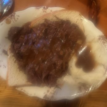 Bryce Canyon Pines Restaurant - Pot roast - American Near Me - Bryce Canyon, Utah