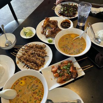Mr. Sate - Short Rib Sate, Ayam Goreng Kuning - Indonesian Near Me - Los Angeles, California