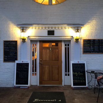 Puccini Restaurant - Pizza Near Me - Cumberland, Maryland