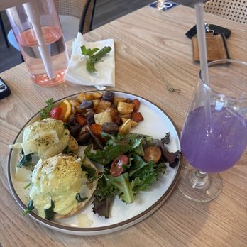 Taste & Glory - florentine benedict - Breakfast & Brunch Near Me - San Mateo, California Taste & Glory - florentine benedict - Breakfast & Brunch Near Me - San Mateo, California