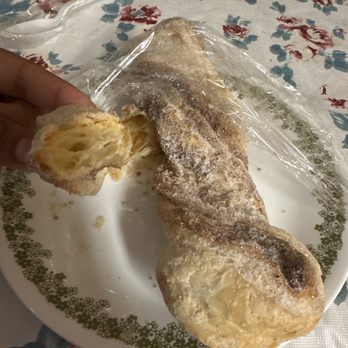 Dulces Sueños Cakes - Oreja 10/10 - Bakeries Near Me - Norcross, Georgia Dulces Sueños Cakes - Oreja 10/10 - Bakeries Near Me - Norcross, Georgia